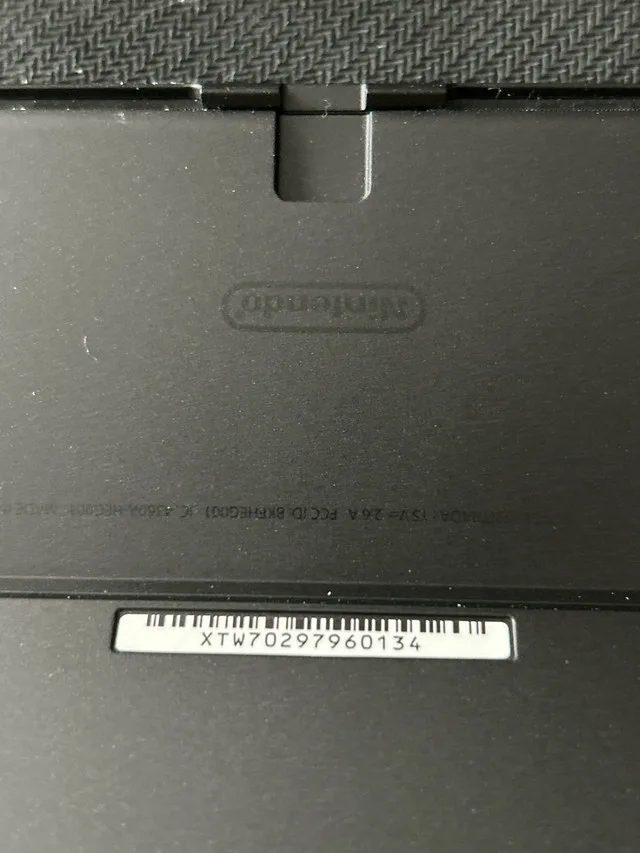 Nintendo Switch OLED + Extra controller + Diablo III + case image indicator(6)