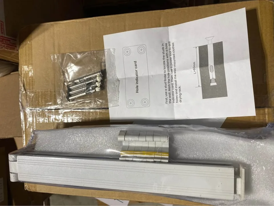 Brand New SONGMICS Wall-Mounted Clothes Drying Rack image indicator(3)