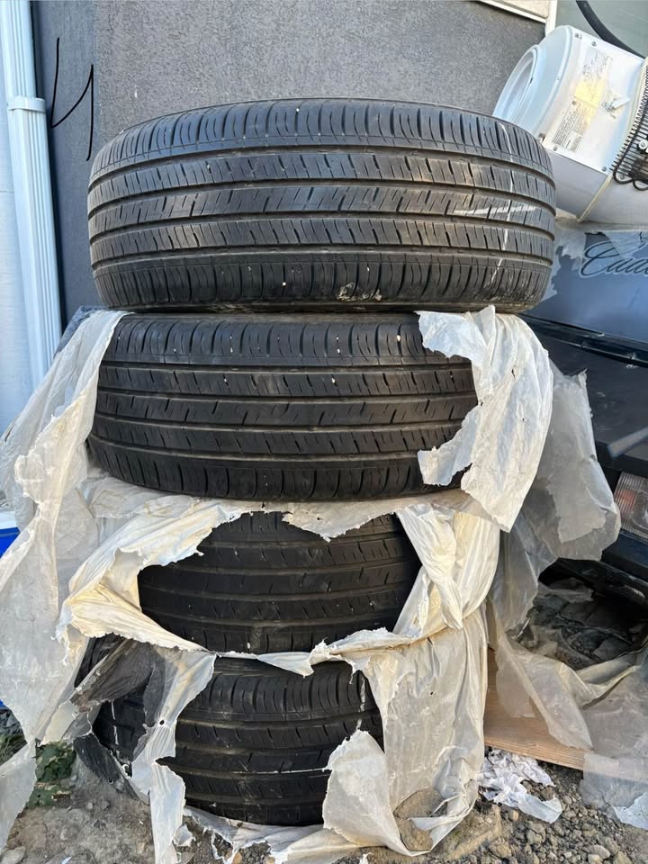Kumho All Season (4 Tires) - photo 3