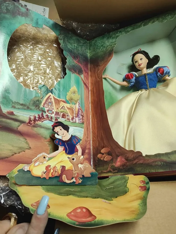 Snow White 60th Anniversary image indicator(3)