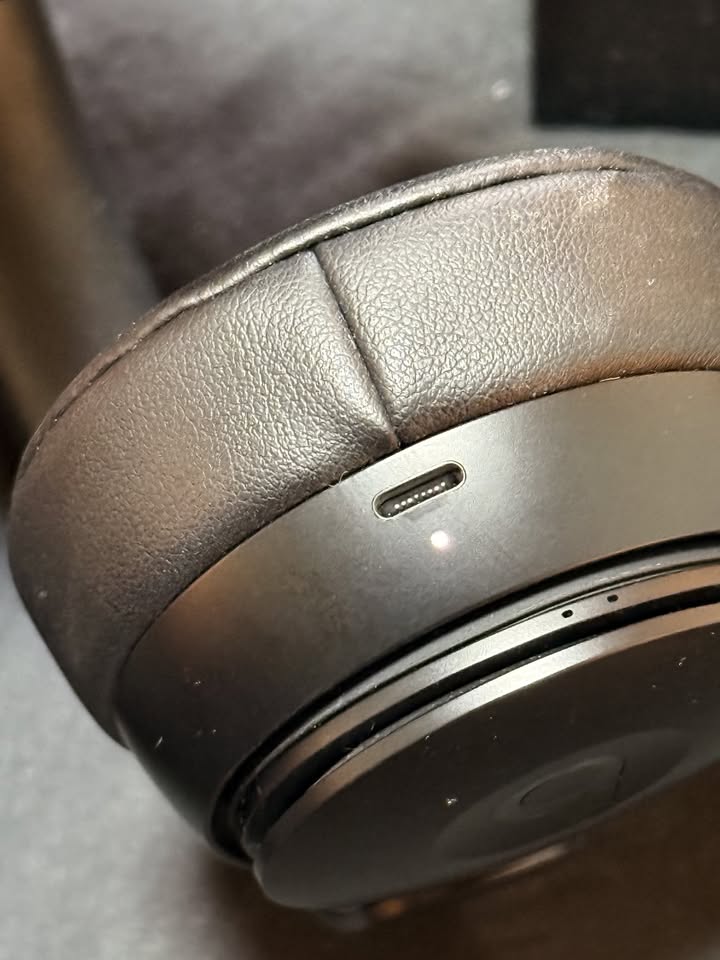 Beats Solo 3 (ANC) - photo 3
