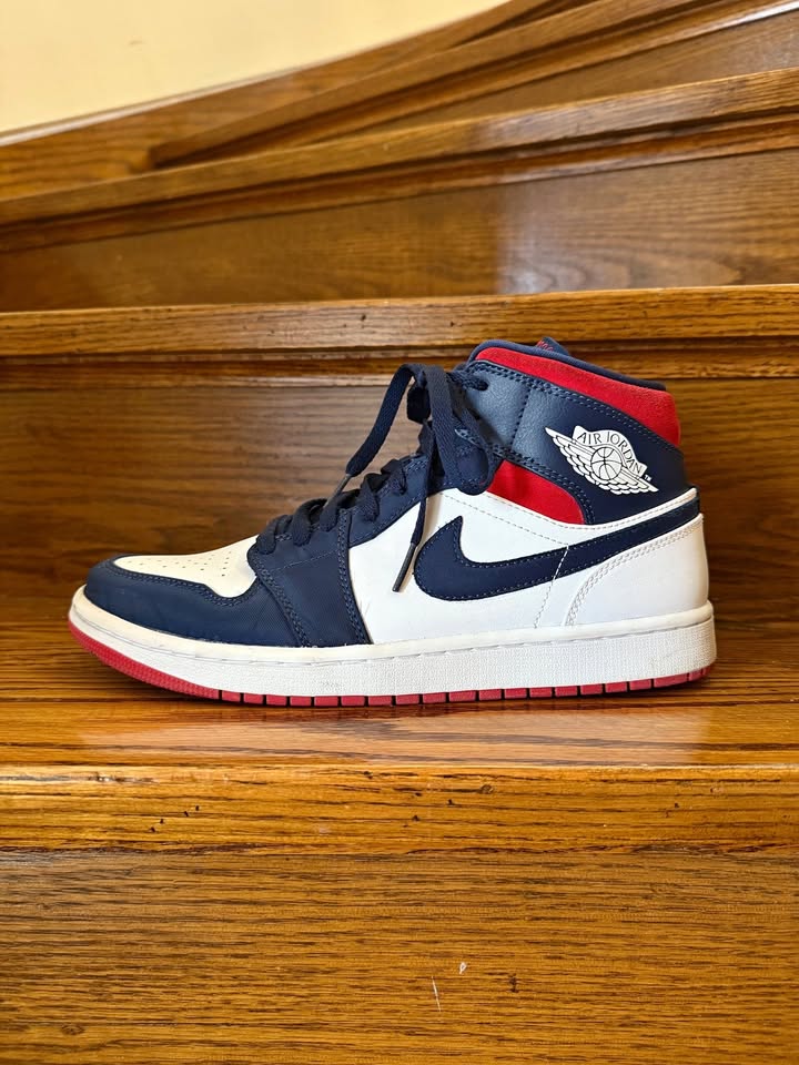 Jordan 1 Mid SE USA