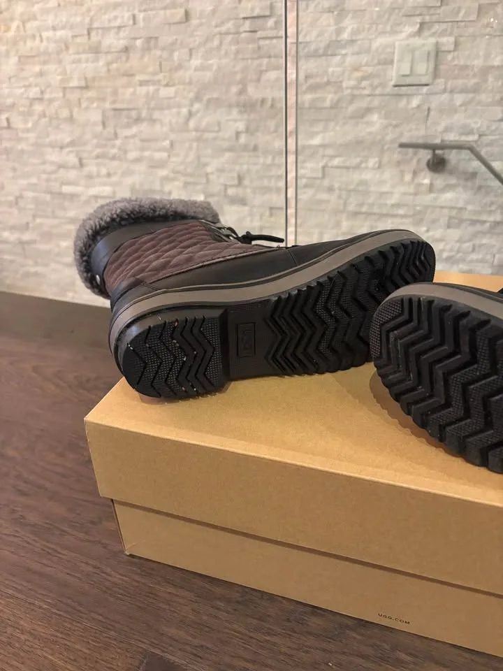 UGG Brynn Waterproof Leather Boots size 8 image indicator(10)