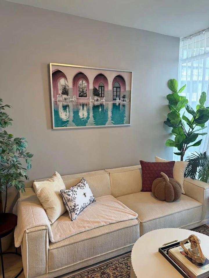 Couch Structube thumbnail