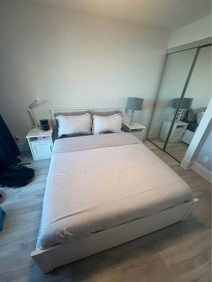 Queen Bed with Storage and Night Stands image indicator(2)