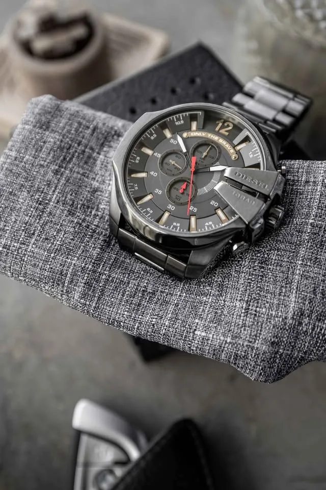 Diesel DZ4421 Gunmetal Chronograph Watch image indicator(3)