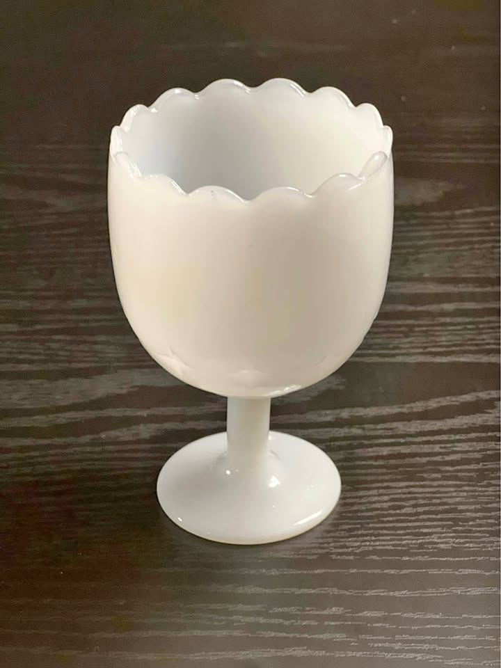 Vintage White Milk Glass Bowl Compote Scallop Top 6”