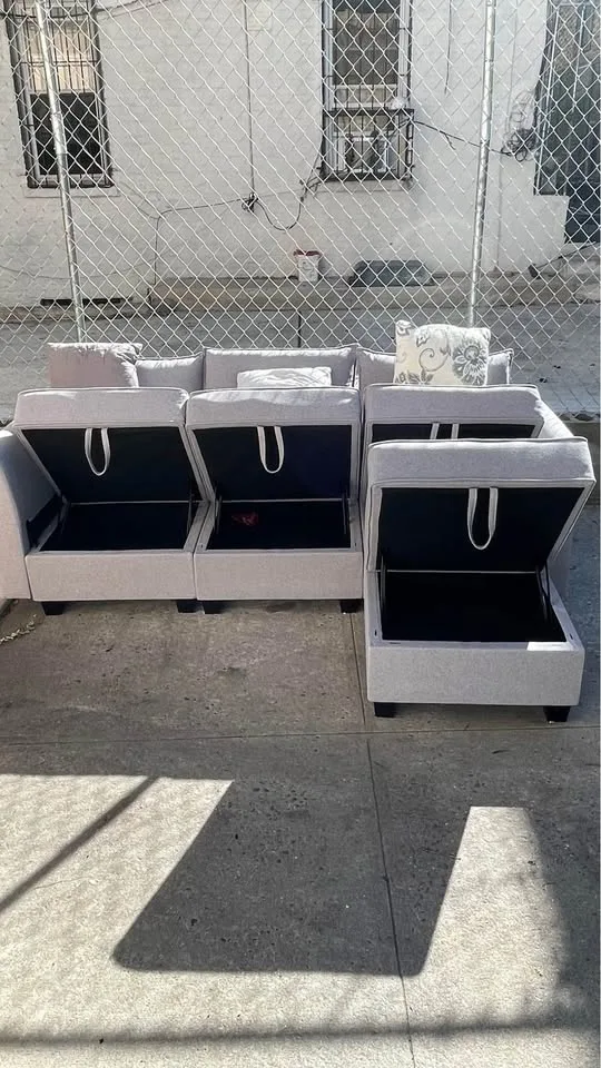 (ASK ABOUT DELIVERY) Gray sectional couch image indicator(3)