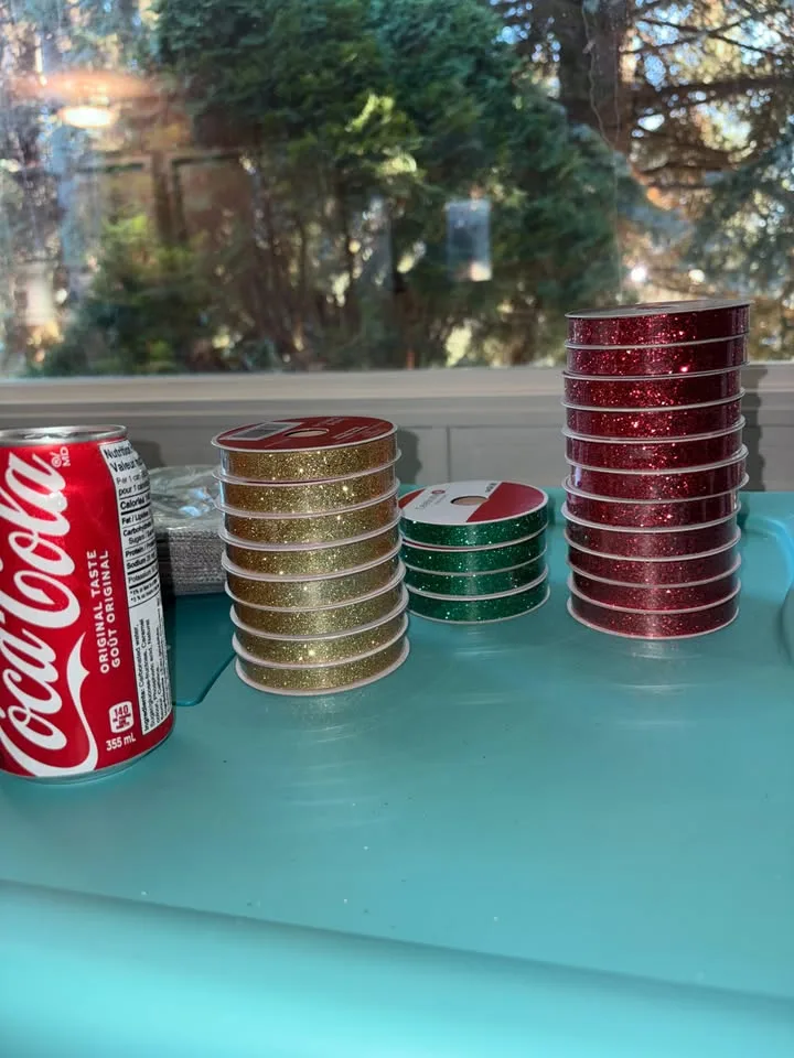 CHRISTMAS - Sparkly Ribbon - Red, Gold, Green thumbnail