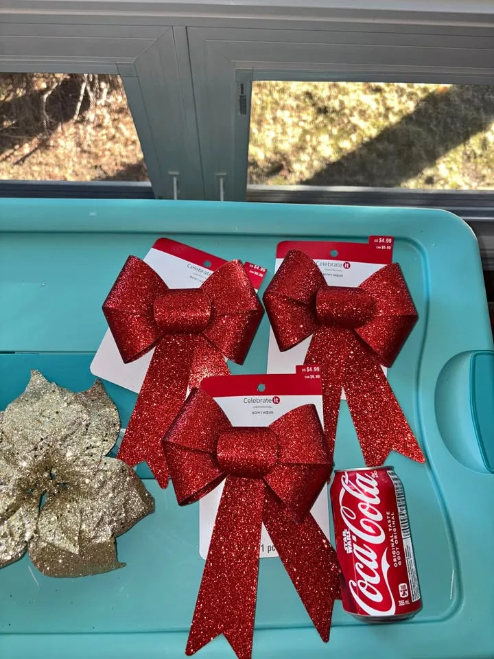 CHRISTMAS - Sparkly Large Bows thumbnail