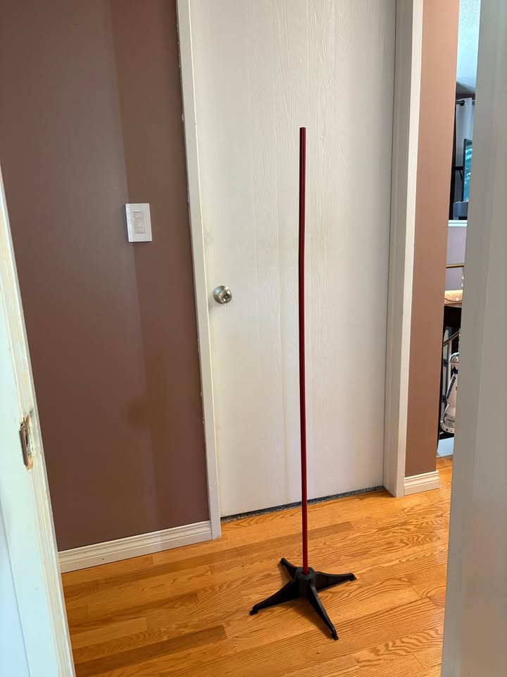 CHRISTMAS - Tinsel Tree - photo 4