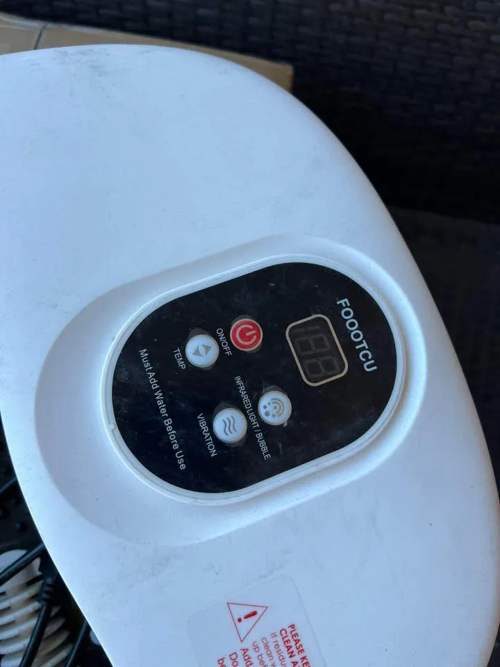 Foot Spa Bath Massager with Heat Bubbles and Vibration image indicator(3)