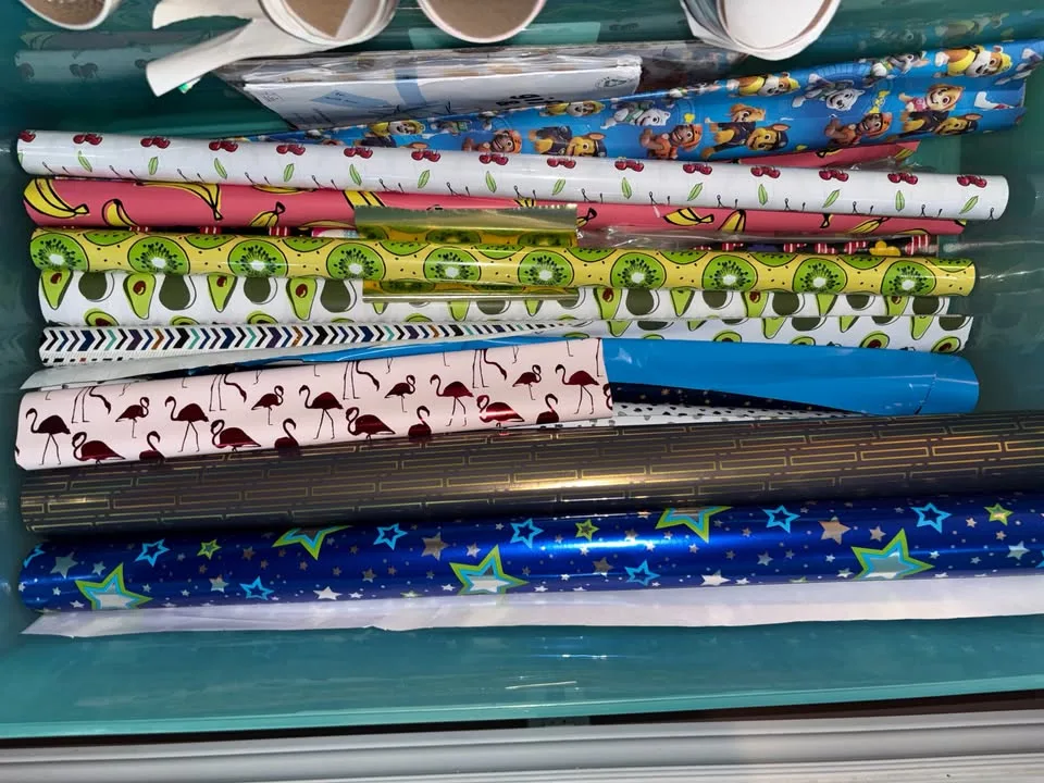 Wrapping Paper / Gift Wrap image indicator(2)