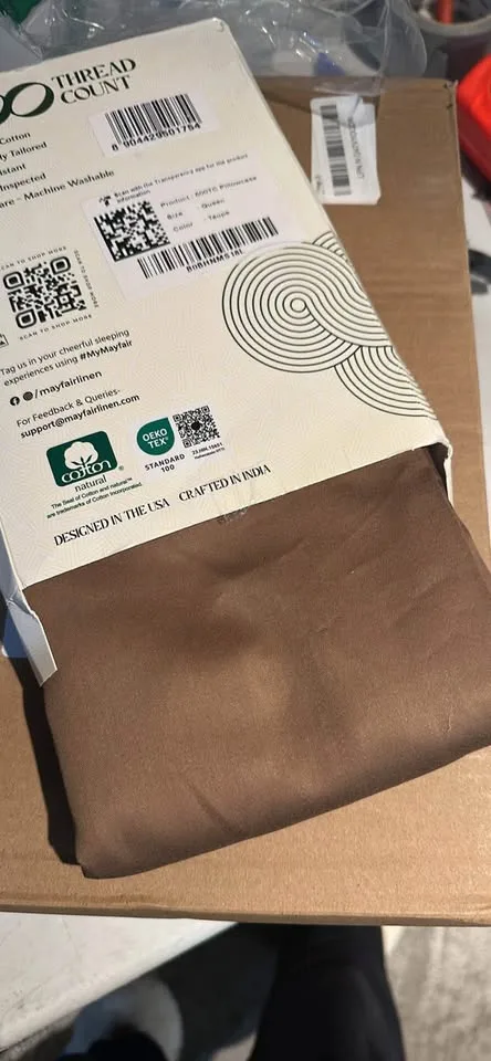 100% Egyptian extra long pillow case image indicator(3)