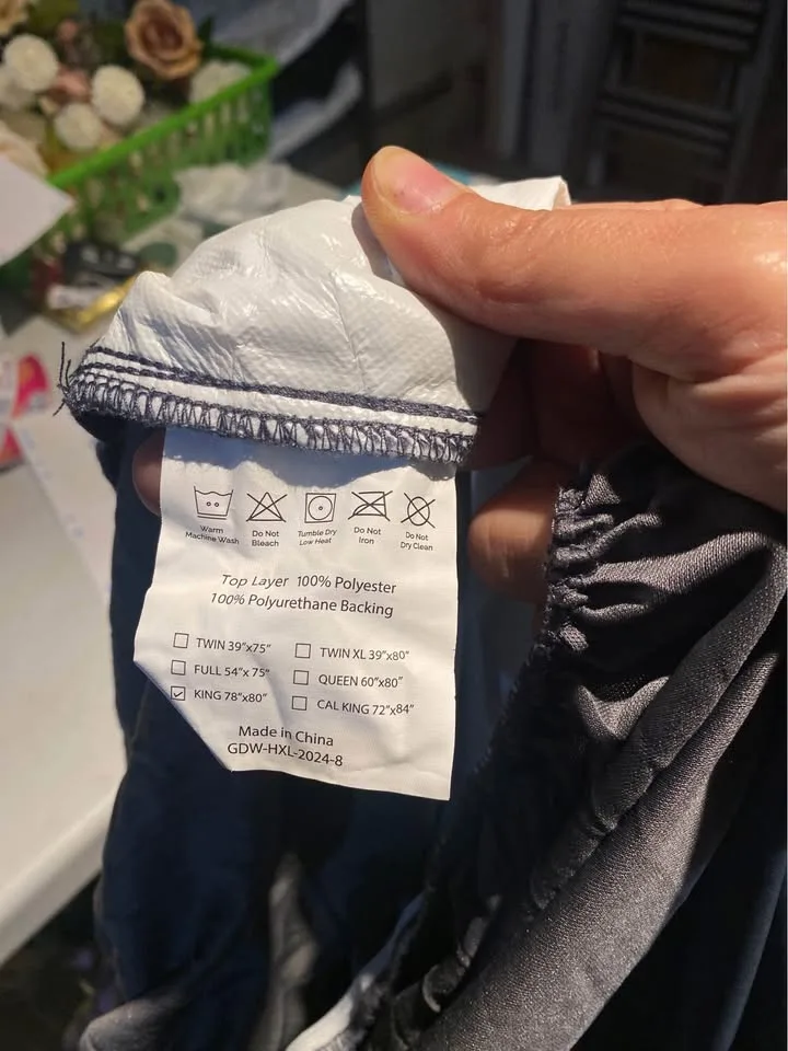 King Size Grey mattress protector image indicator(2)