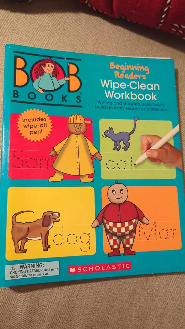 Scholastic Bob Books Beginning Readers Wipe-Clean Workbook thumbnail