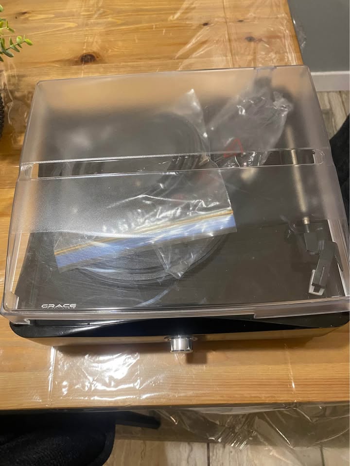 Grace Digital Audio GDI-VW03 Turntable - photo 3