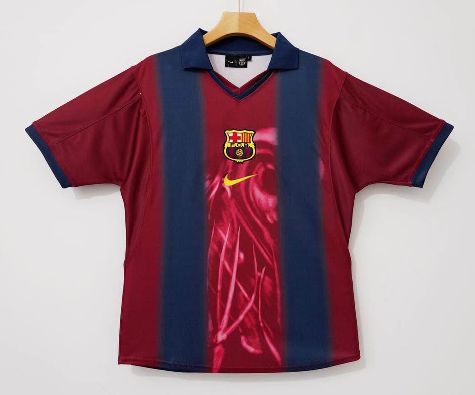 Barcelona X Travis Scott Jersey Collection - photo 4