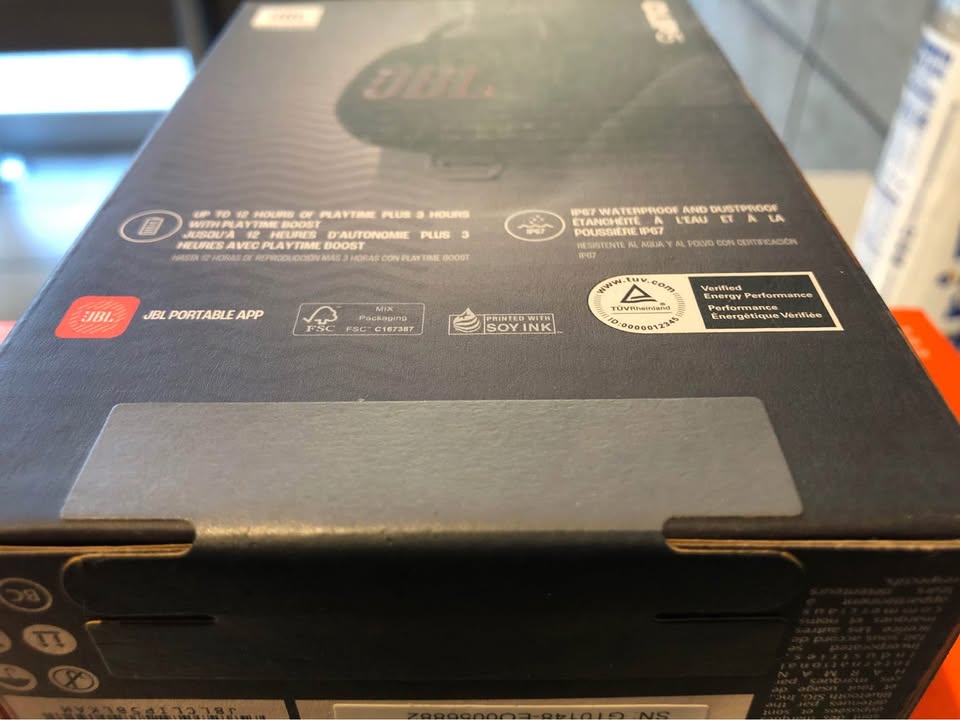 JBL Clip 5 - Brand New and Sealed - photo 2