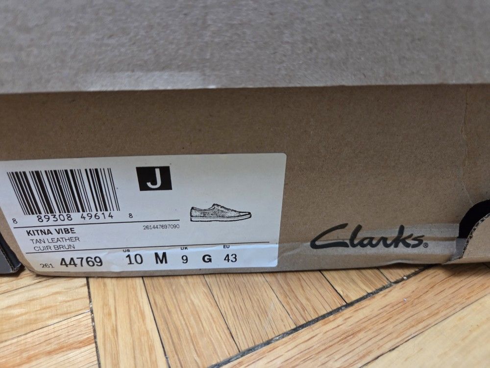 Clarks Kitna Vibes Sneakers.  $50. - photo 2