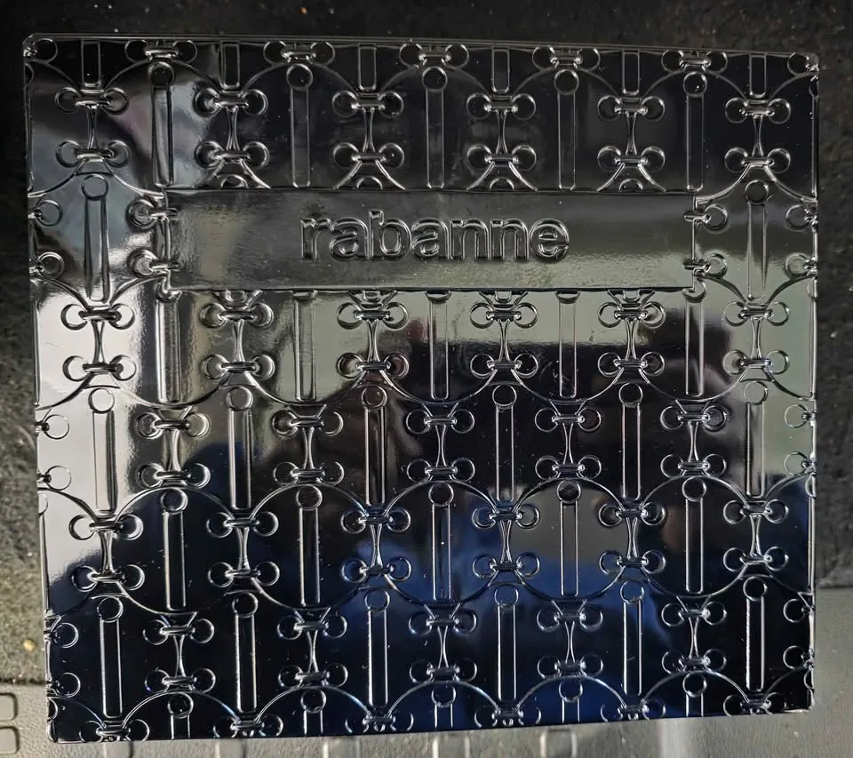 Perfume es el Paco Rabanne Invictus Victory Eau de Parfum image indicator(3)