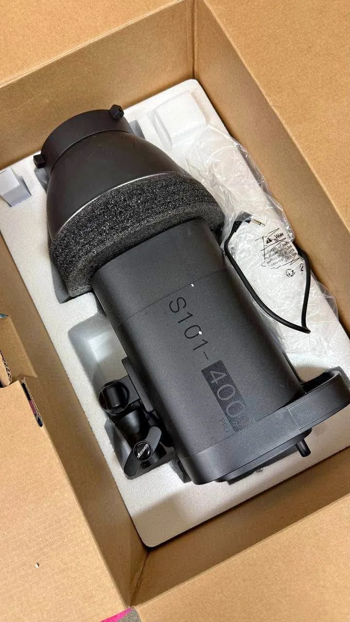 NEEWER S101-400W PRO Studio Strobe Flash Light thumbnail