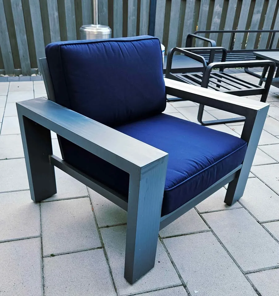 DOT Shoreline Armchair image indicator(3)