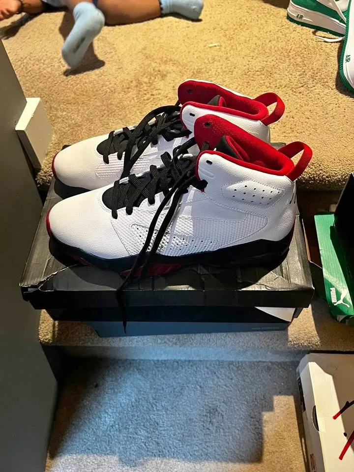 Jordan Lift Off – White/Red/Black (Size 11)