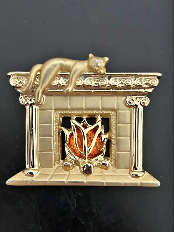 Vintage AJC Gold Tone Cat Resting on Fireplace Brooch thumbnail