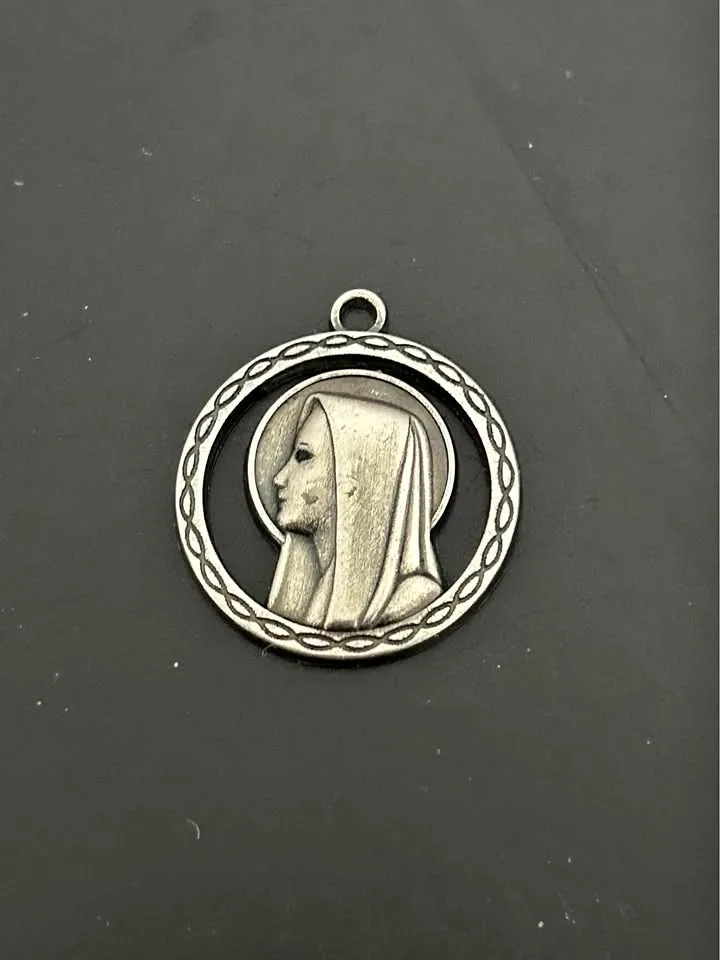 Vintage Religious Double-Sided Pendant thumbnail