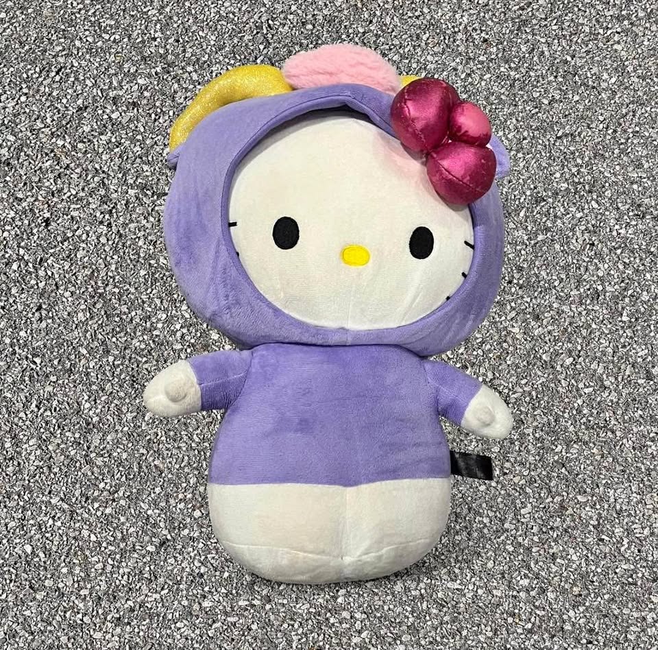 Kidrobot Hello Kitty Zodiac Medium Plush - ARIES Edition