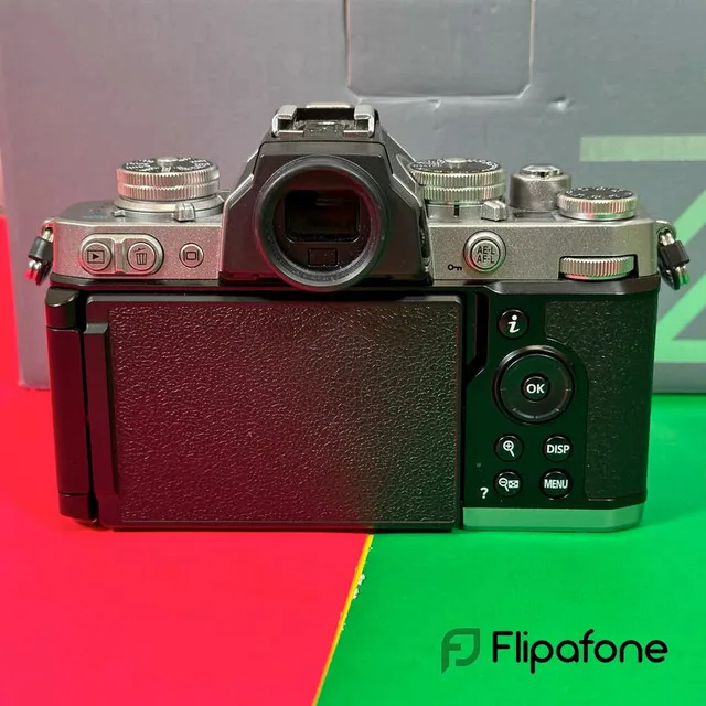 Nikon Zfc - Body - Mirrorless Camera - Silver image indicator(2)