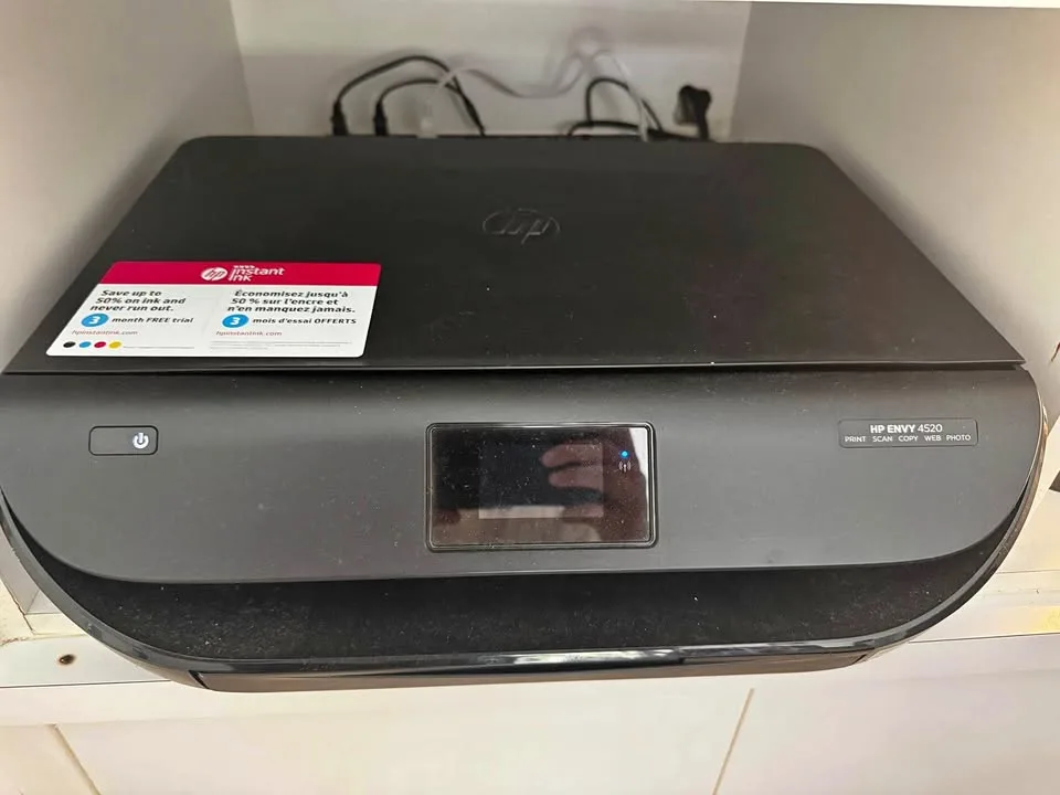 HP 4520 printer and scanner thumbnail