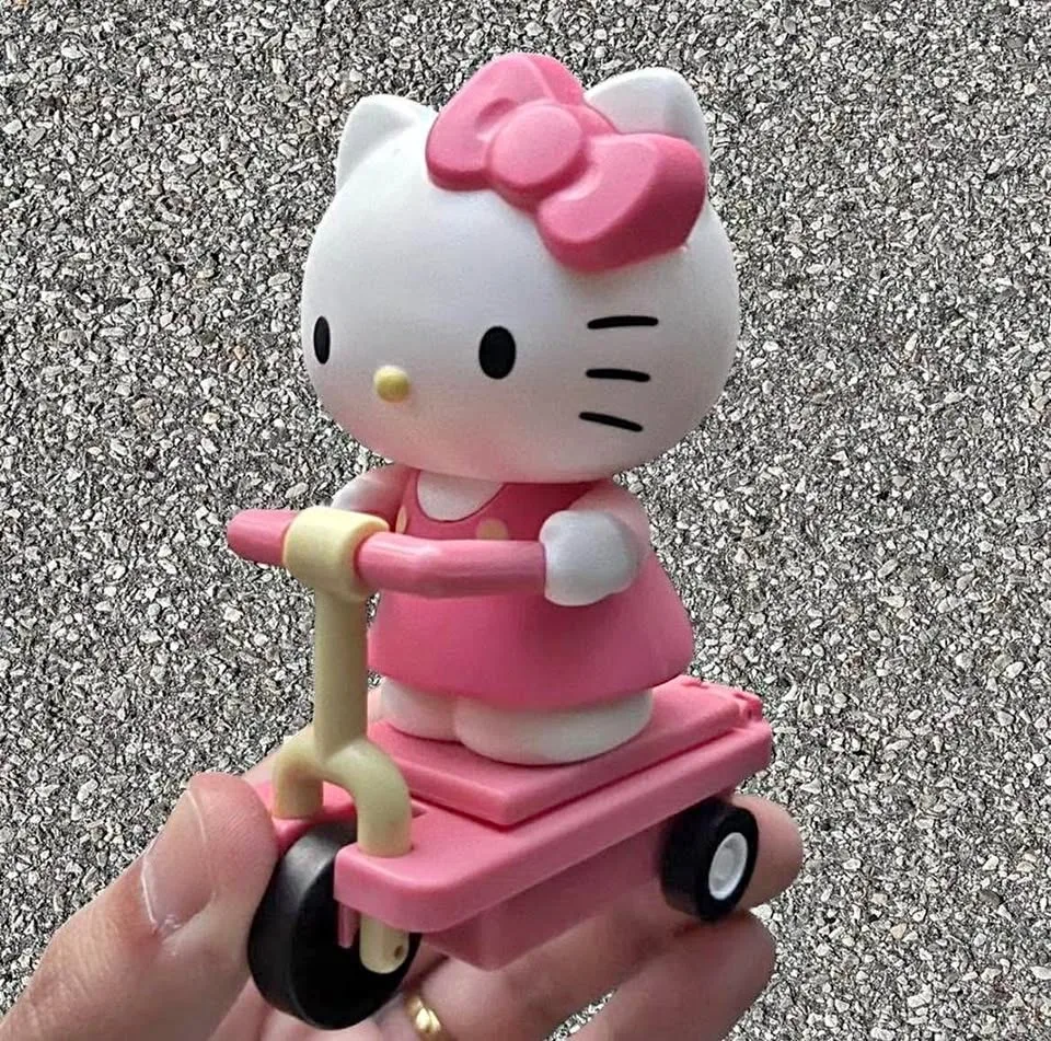 Sanrio HELLO KITTY Scooter Series Blind Box collection thumbnail