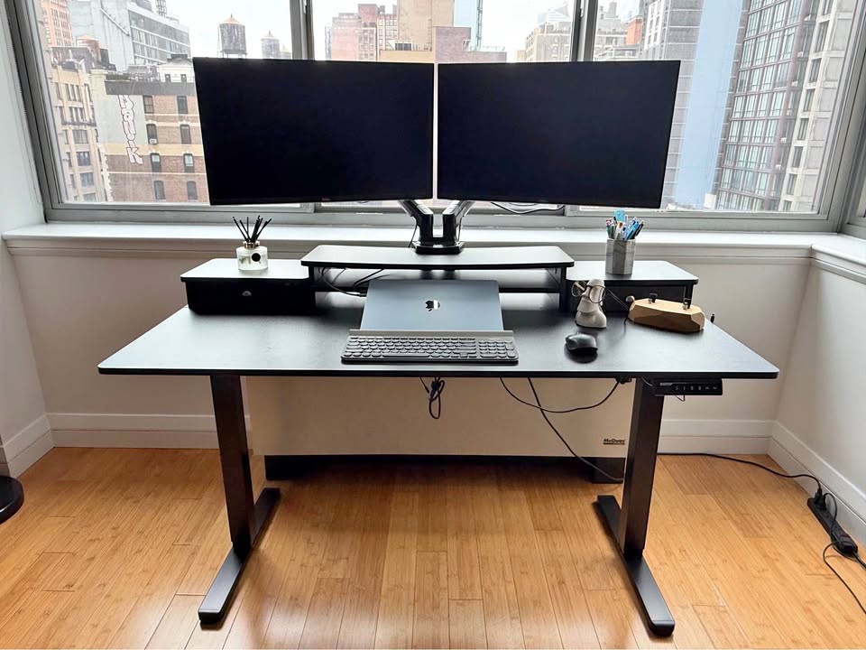 Height adjustable office desk with tiered shelves & 2 drawers