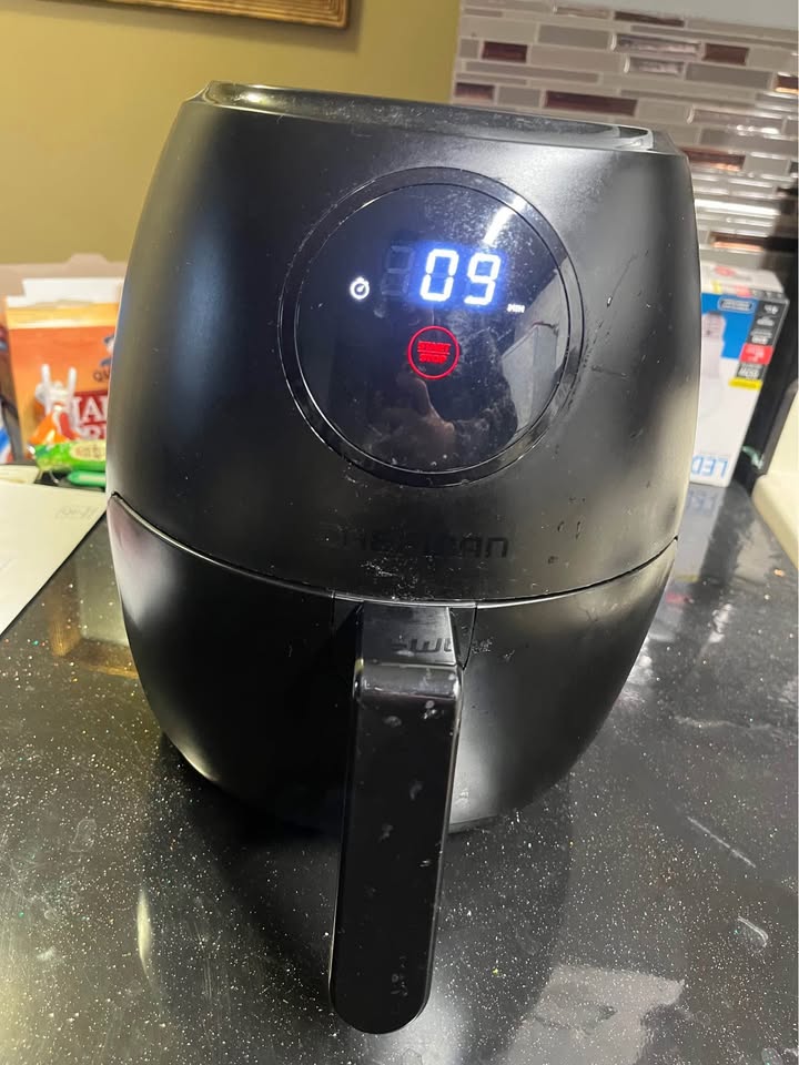 Chefman TurboFry 3.6 Quart Air Fryer - photo 2