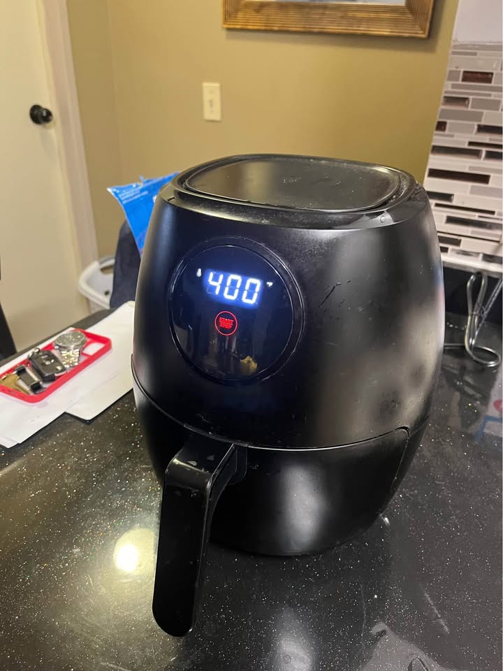 Chefman TurboFry 3.6 Quart Air Fryer - photo 4