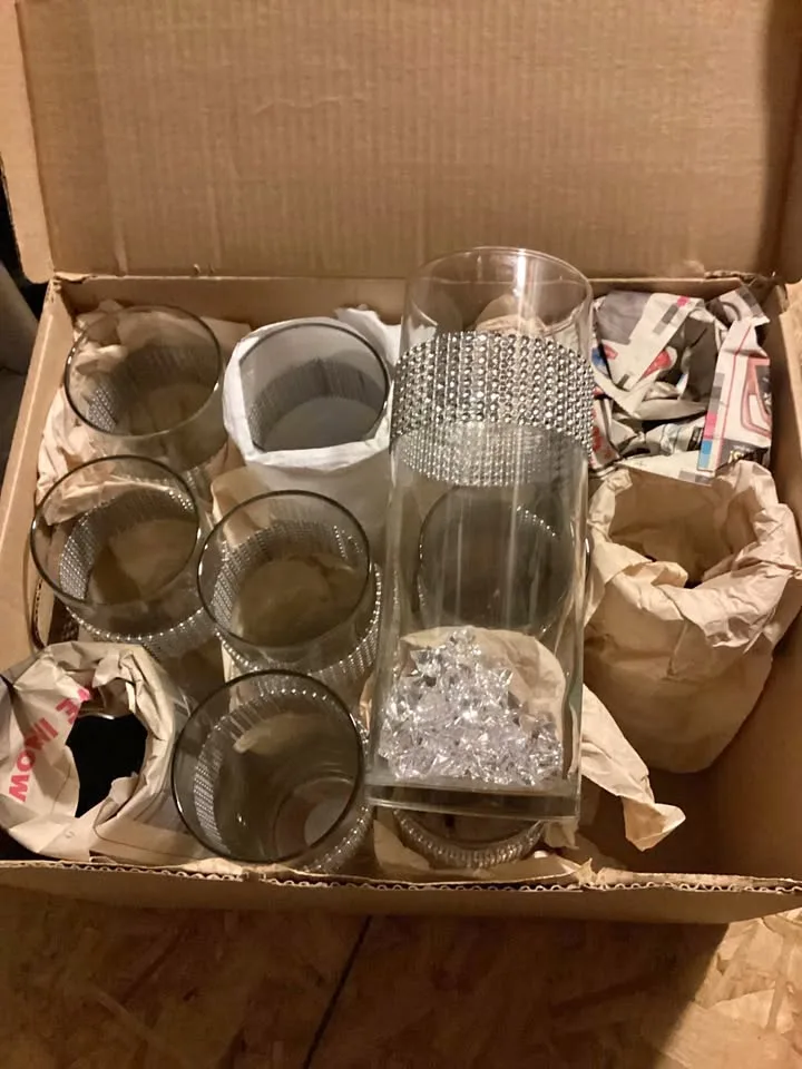 Hurricane Vases thumbnail