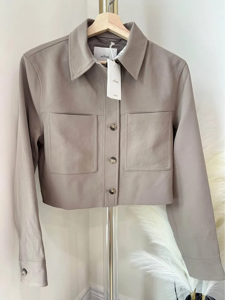 Aritzia Little Cropped Jacket NWT image indicator(4)