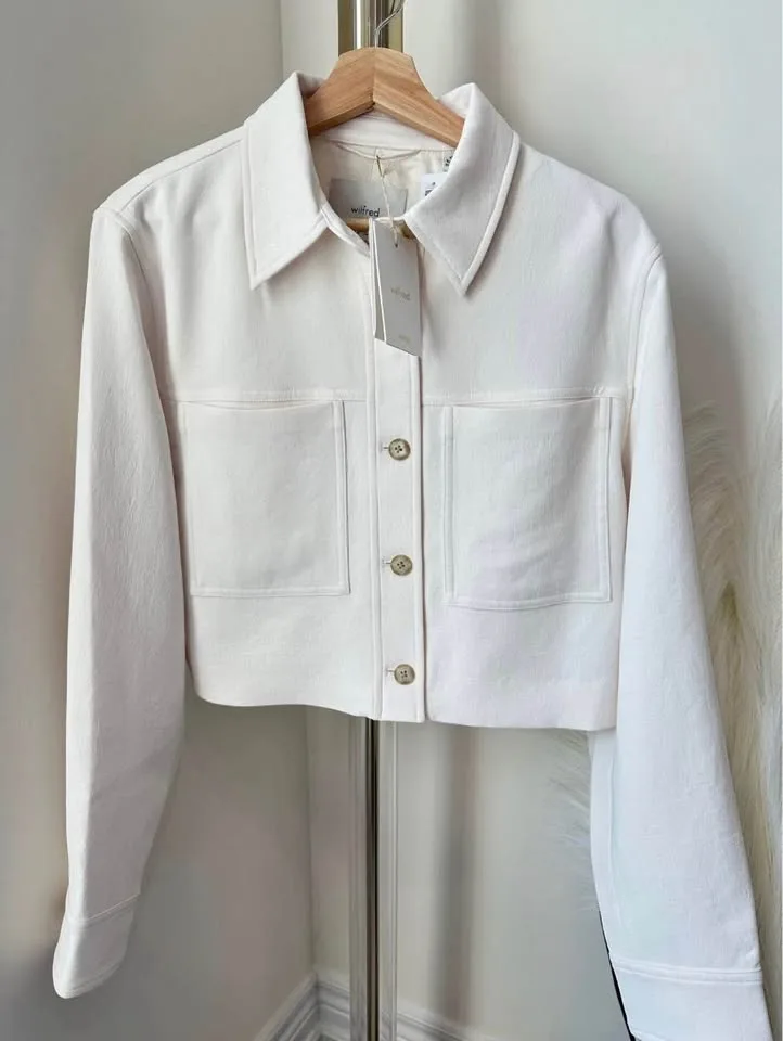 Aritzia Little Cropped Jacket NWT image indicator(9)
