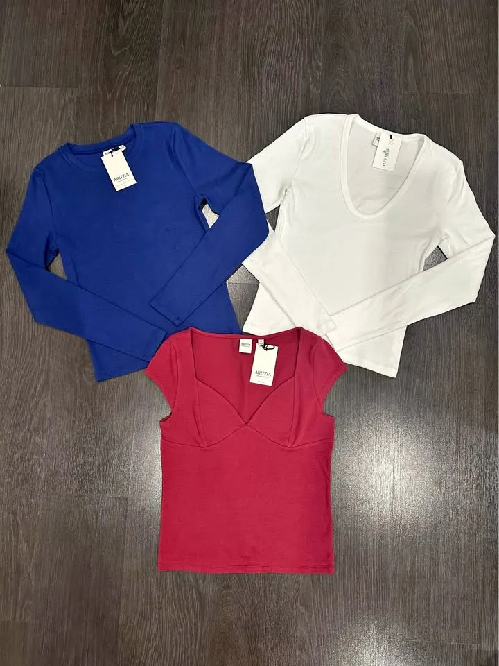 Aritzia Homestretch Shirts Size M NWT