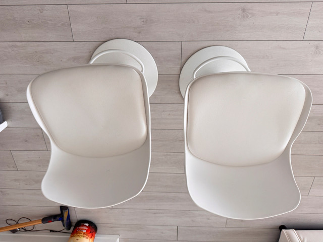 Bar stool - photo 4
