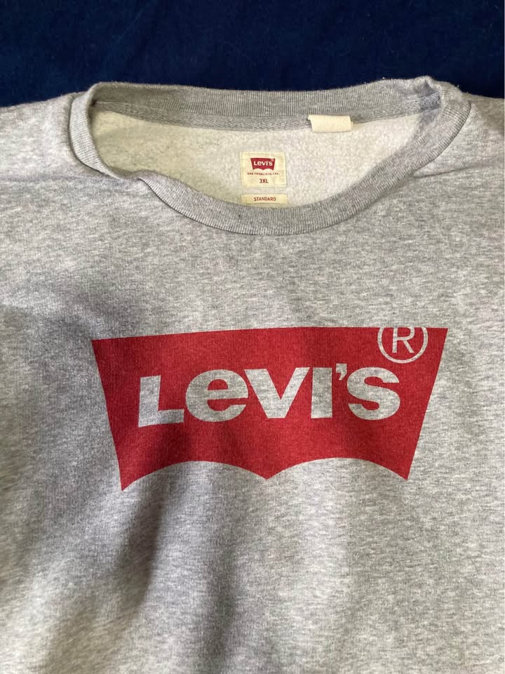 Levi’s gray 3XL crew neck sweater - photo 2