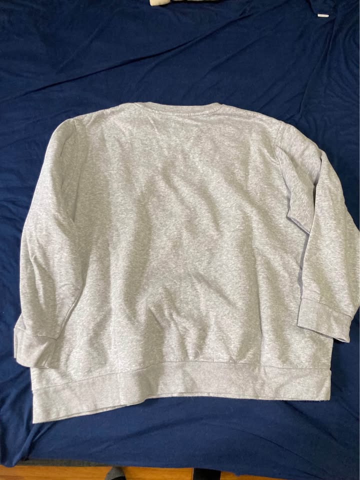 Levi’s gray 3XL crew neck sweater - photo 4