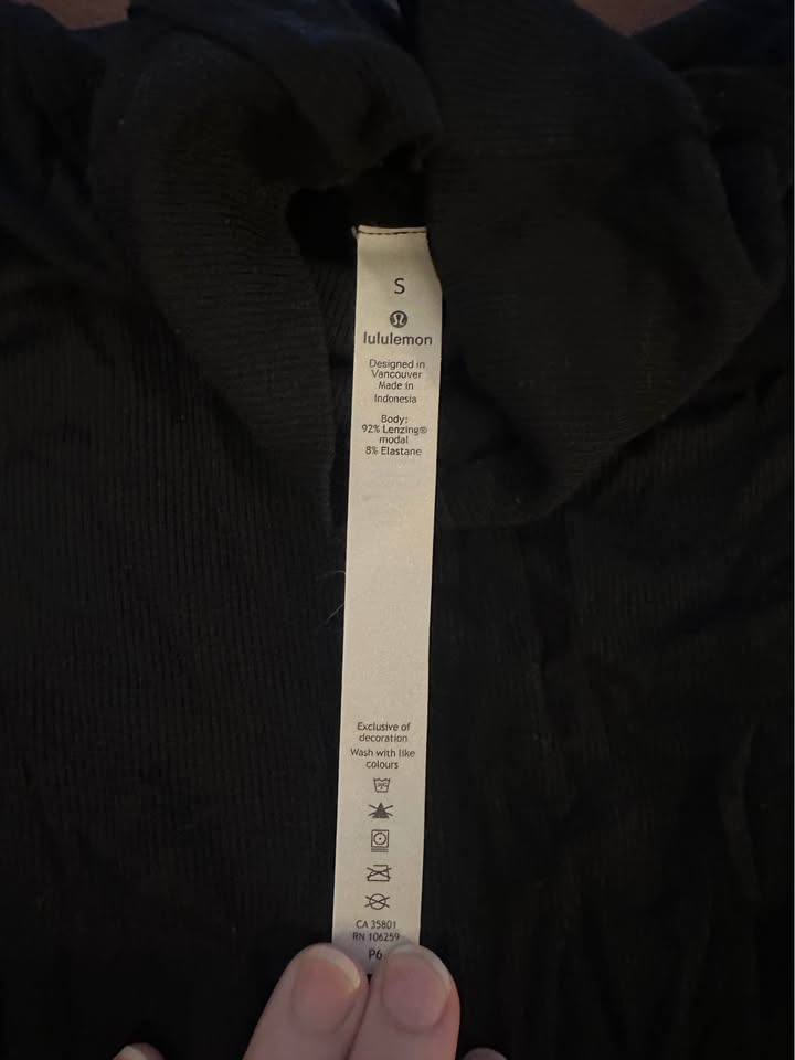 Lululemon long sleeve - photo 4