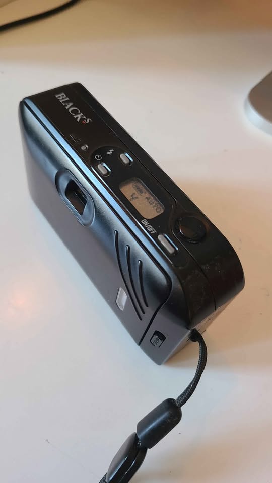 Black’s Attaché II 35mm Film Camera | Tested Works - photo 3