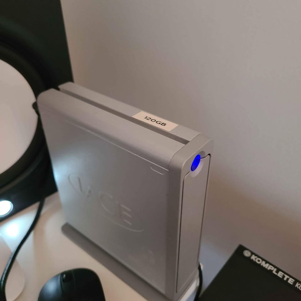 120GB Firewire External Hard Drive - photo 2