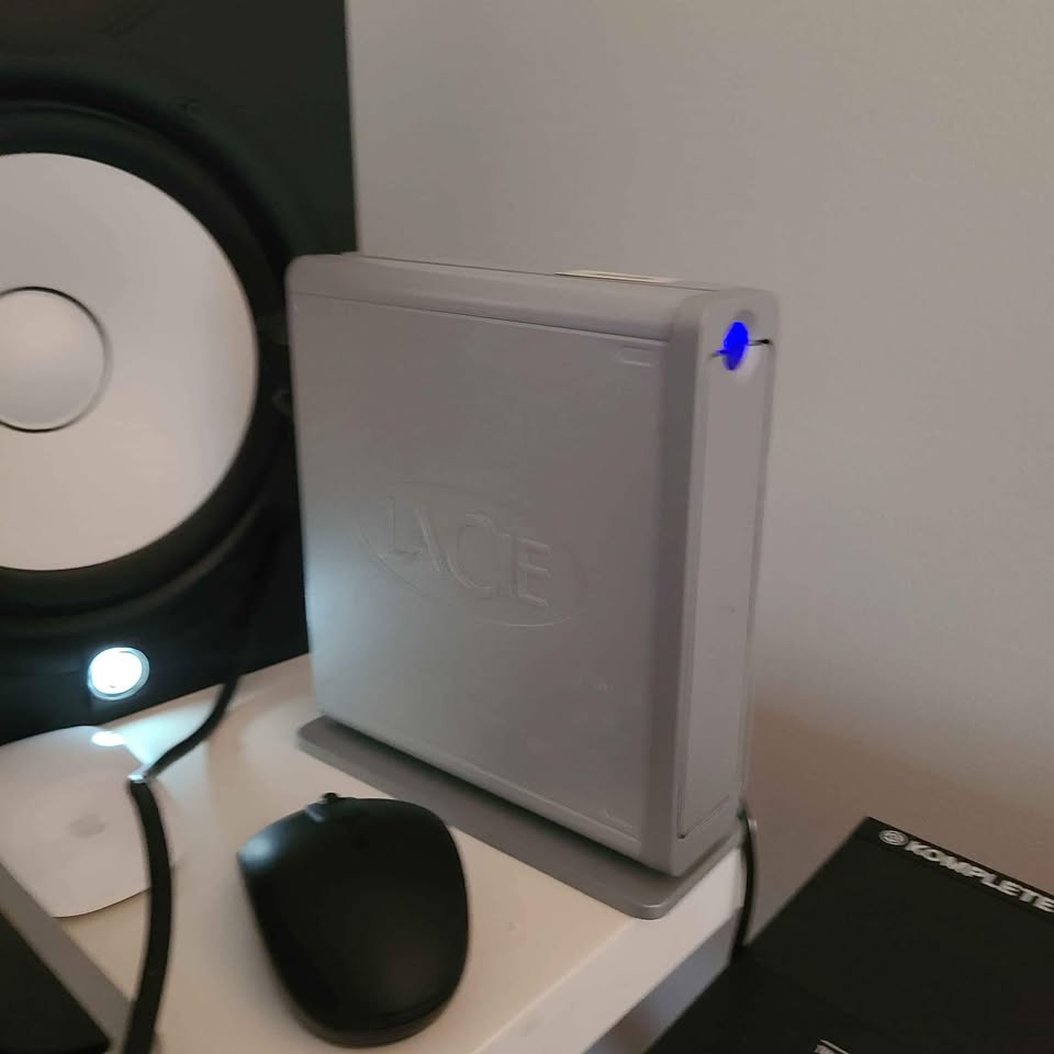 120GB Firewire External Hard Drive - photo 3