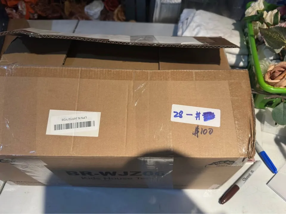 besrey Kids Tent Playhouse with Mat and Lights image indicator(6)