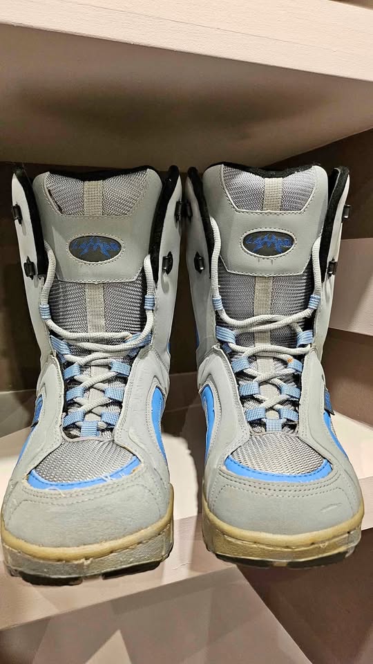 Snowboarding Boots
